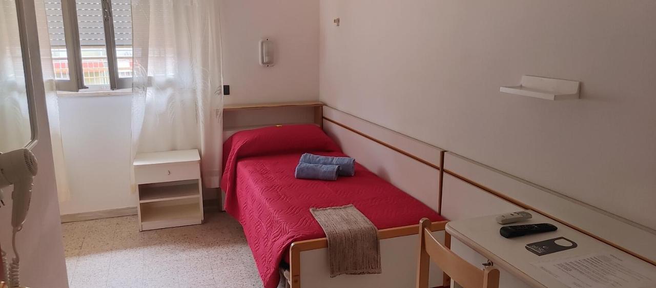Hotel Adriatico Bellaria-Igea Marina Esterno foto
